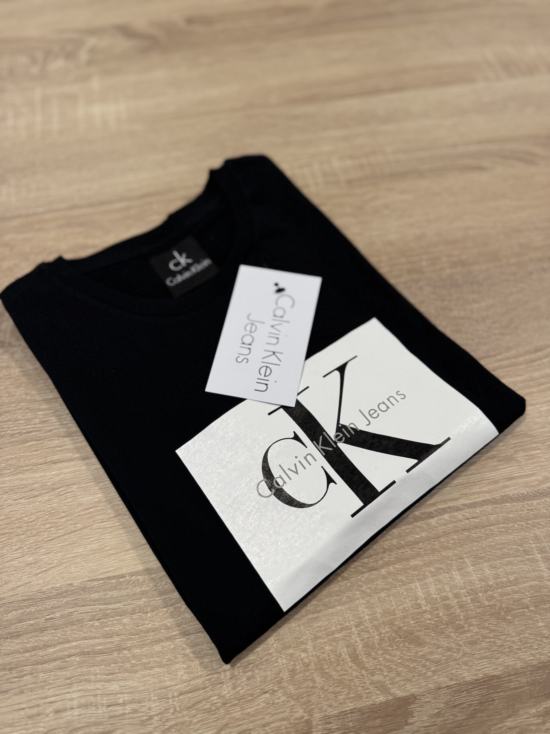 Koszulka Damska Calvin Klein Czarna - obrazek 2