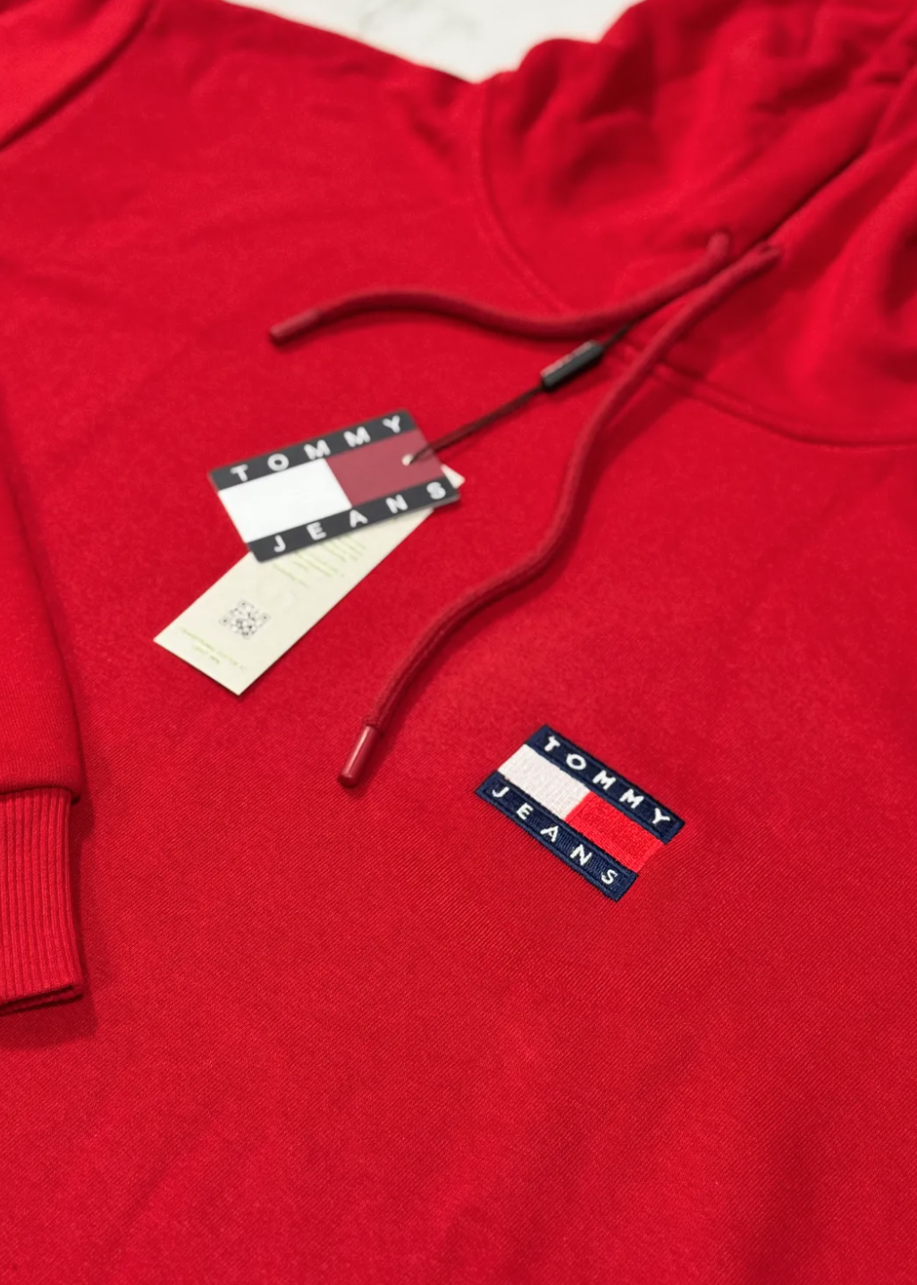 Bluza Damska Tommy Jeans czerwona - obrazek 3