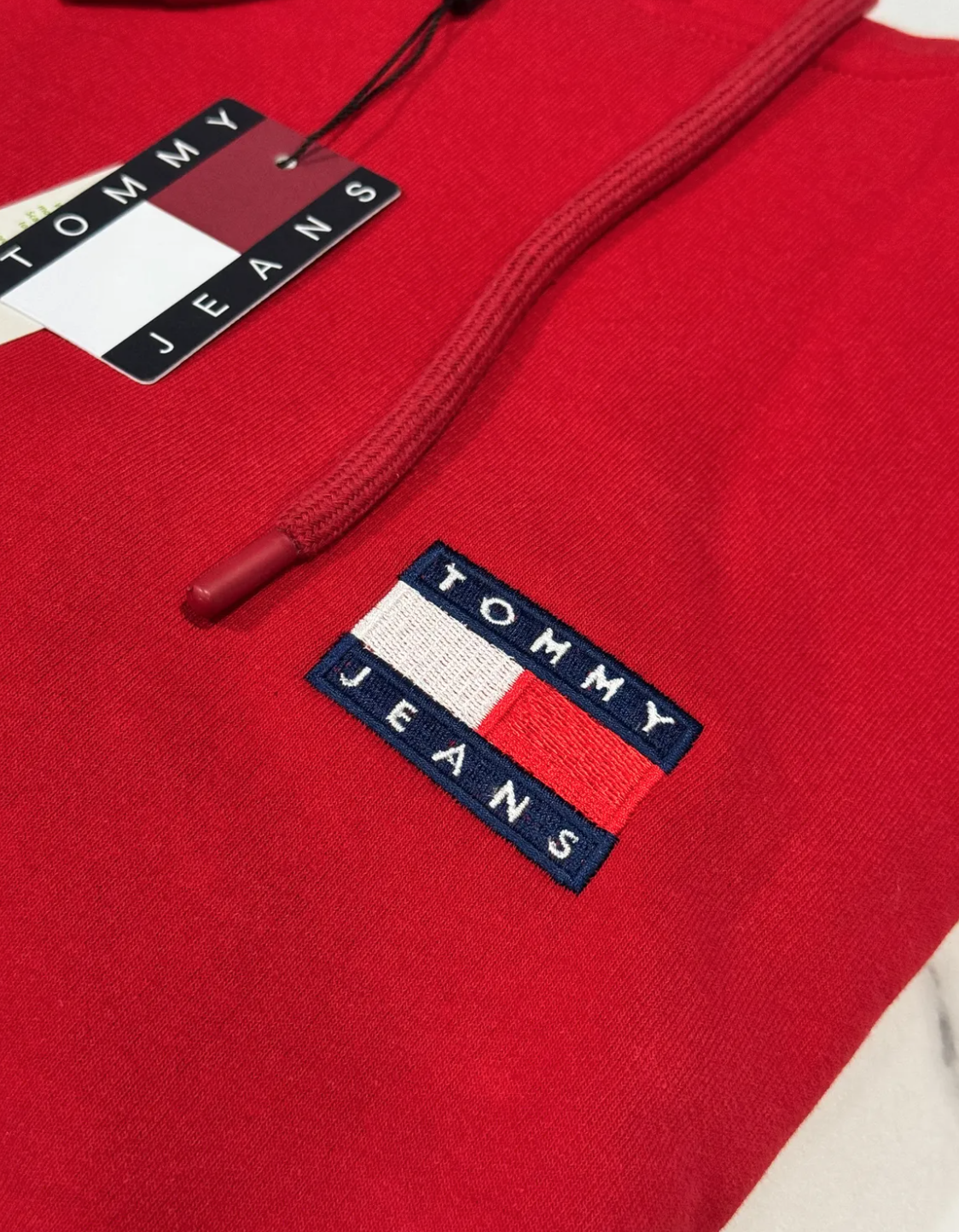 Bluza Damska Tommy Jeans czerwona - obrazek 4