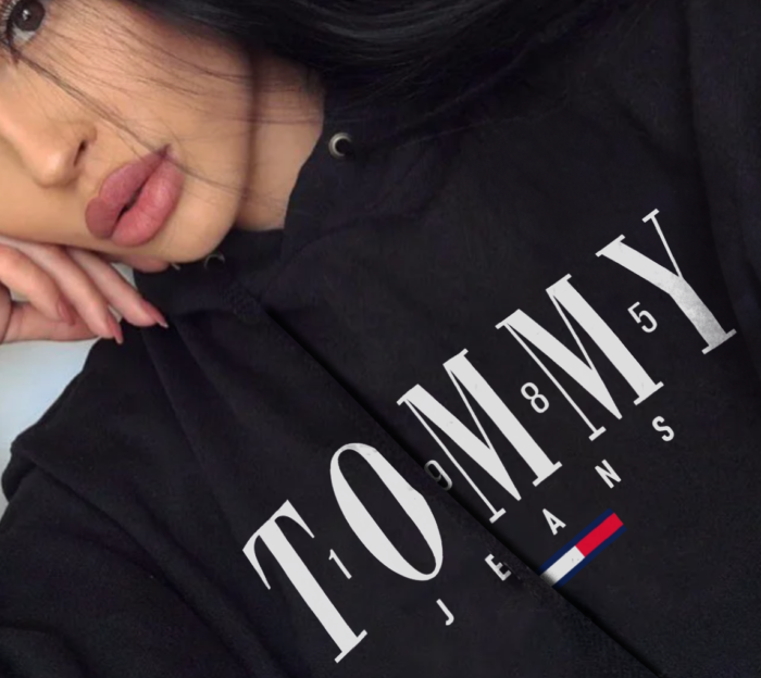 czarna bluza damska tommy jeans