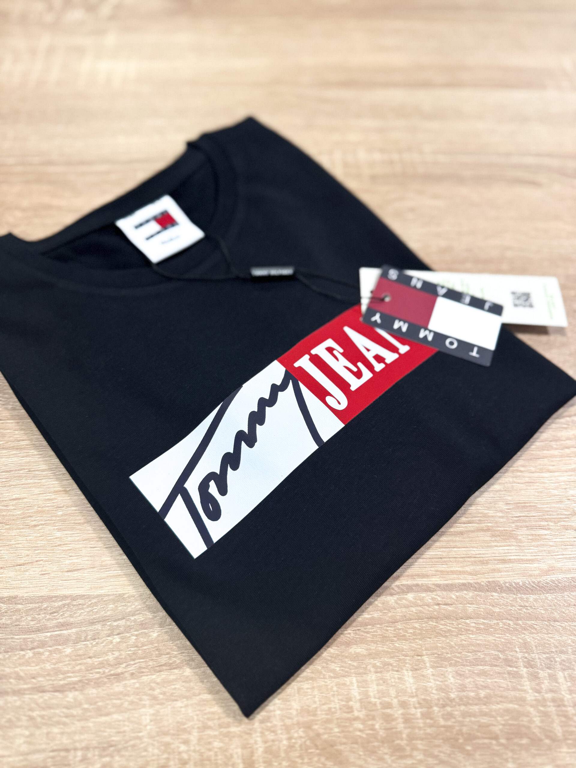 Koszulka Damska Tommy Jeans Czarna - obrazek 2