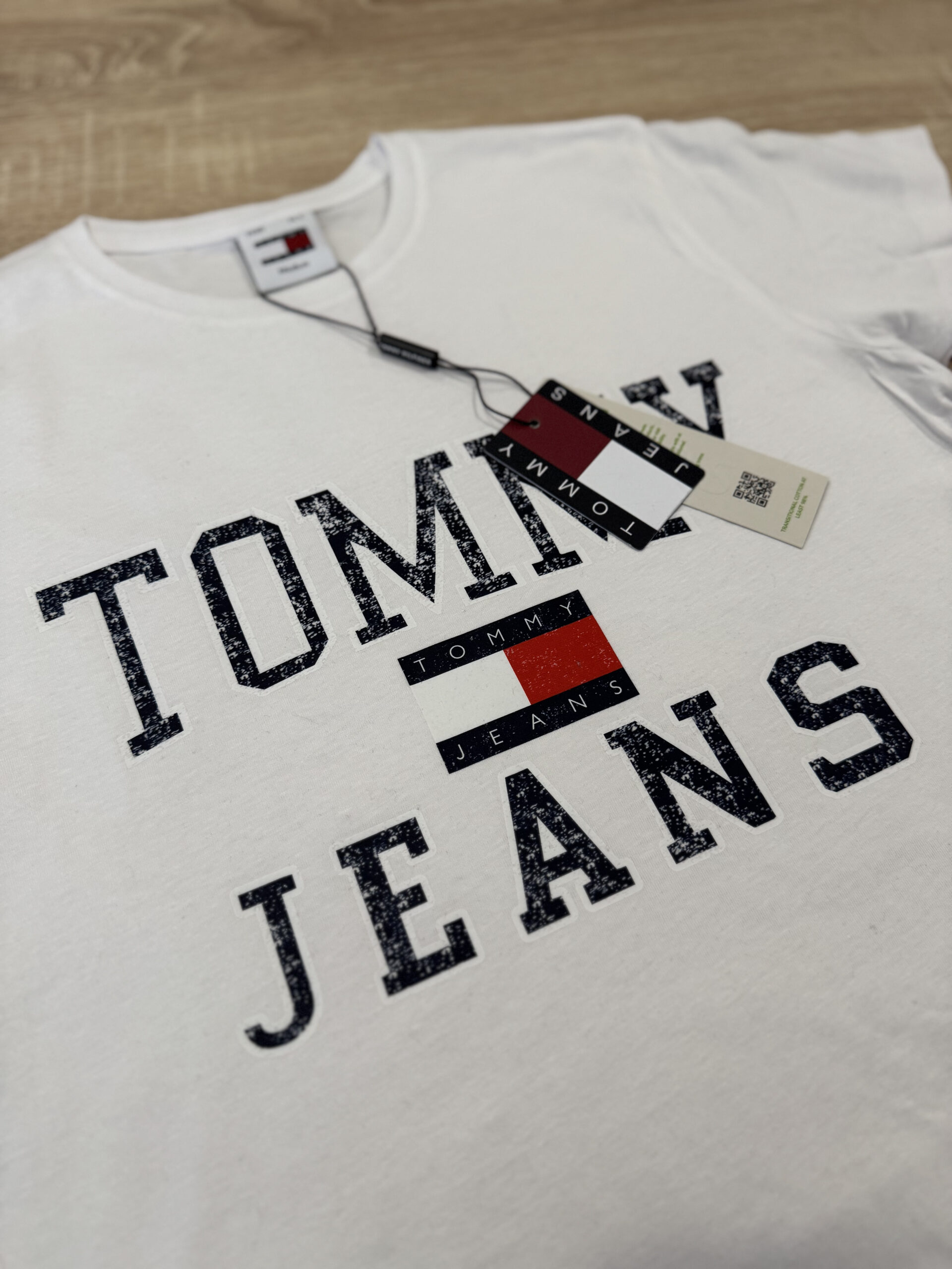Koszulka Damska Tommy Jeans Biała - obrazek 4