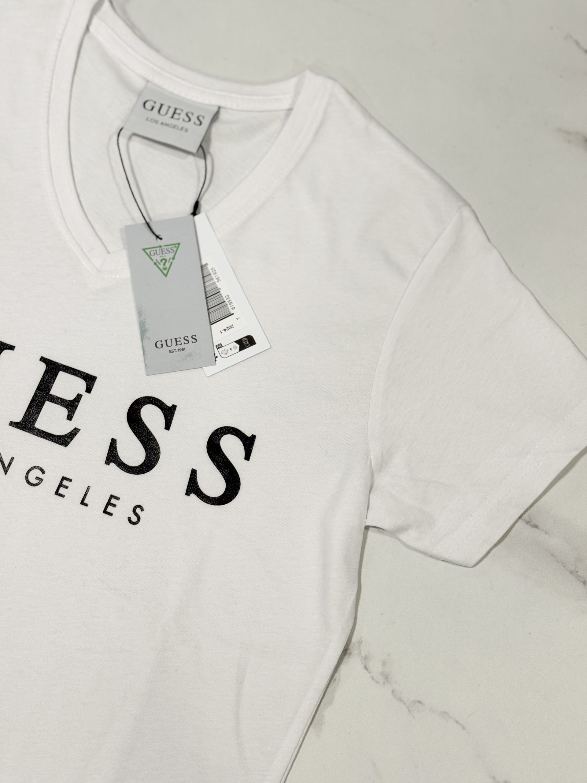 Koszulka Damska Guess Biała Dekolt V - obrazek 4